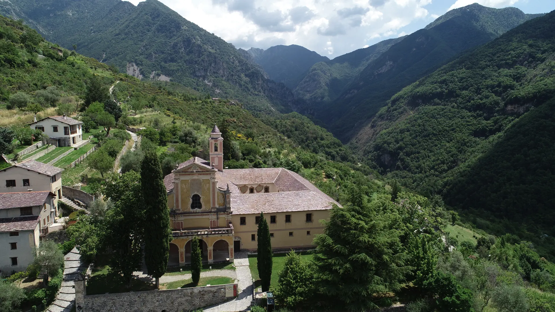 Monastère de Saorge et vallon de la Bendola