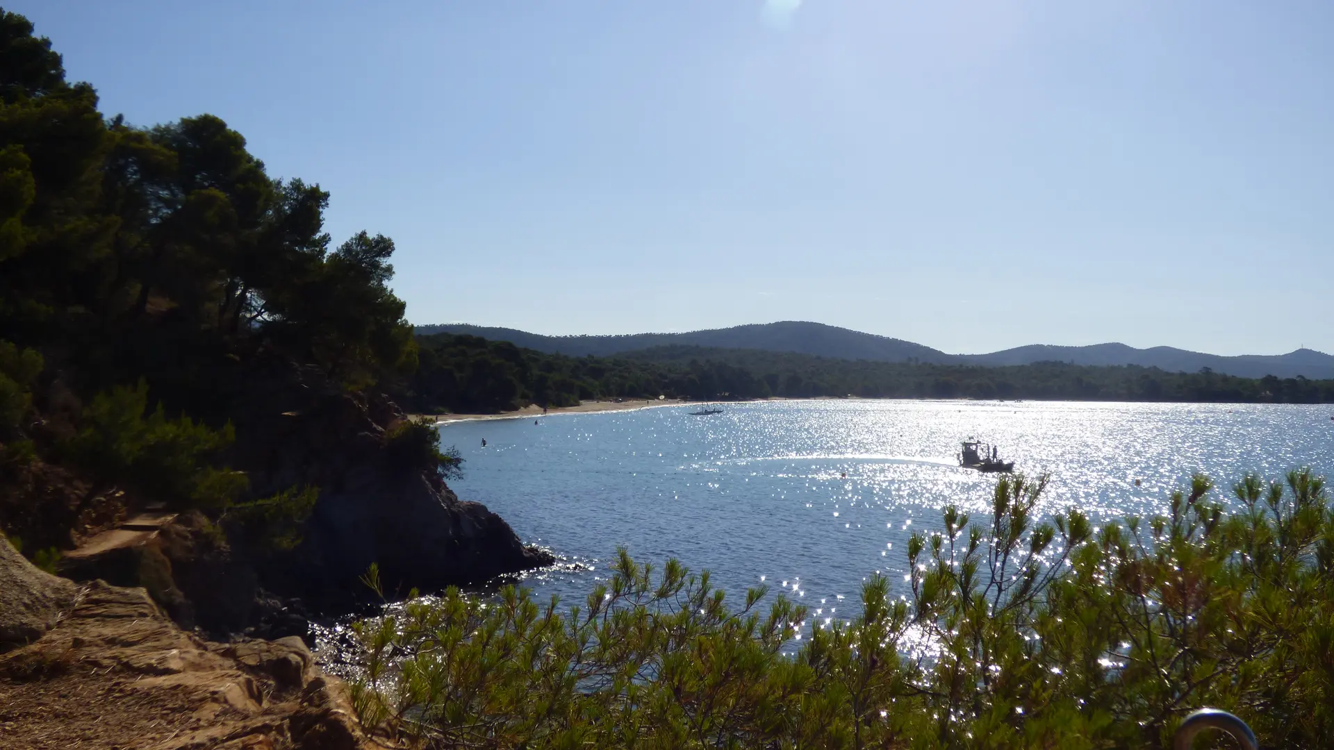 Coastal path from Argentière to La Londe les Maures to Fort de Brégançon to Bormes les Mimosas