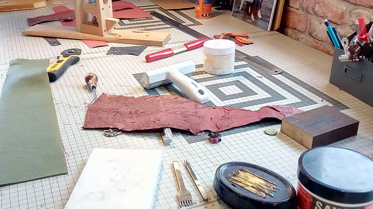 Atelier Amarande cuir de carpe
