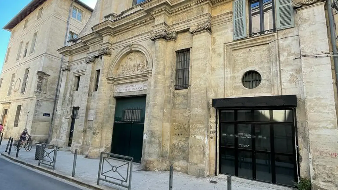 Façade