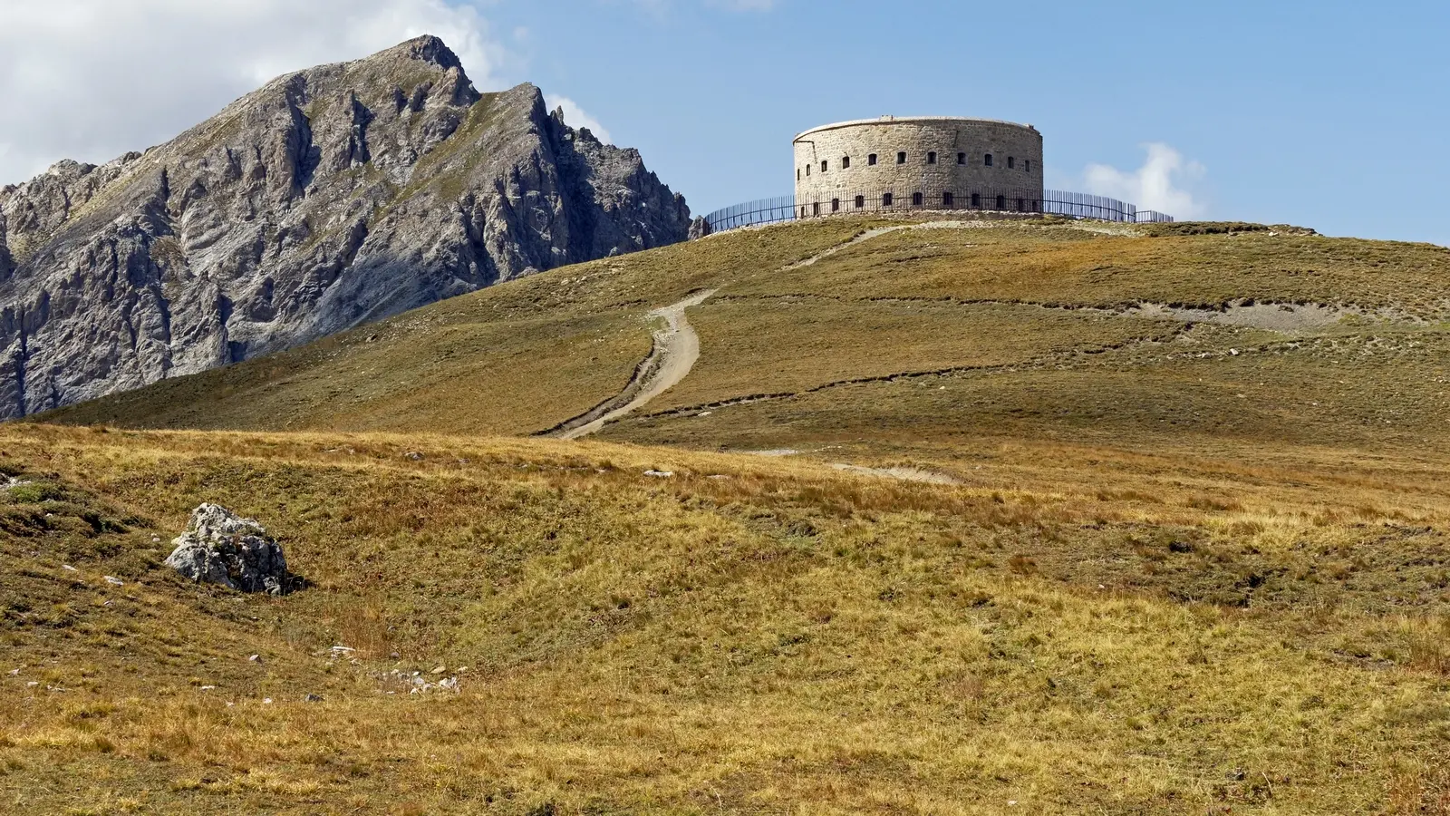 Arrivée sur le Fort de Lenlon - Hautes Vallées