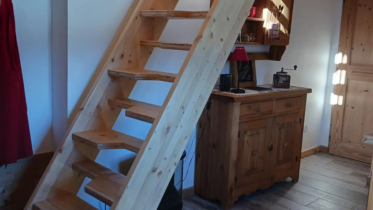 Accès salon et chambre