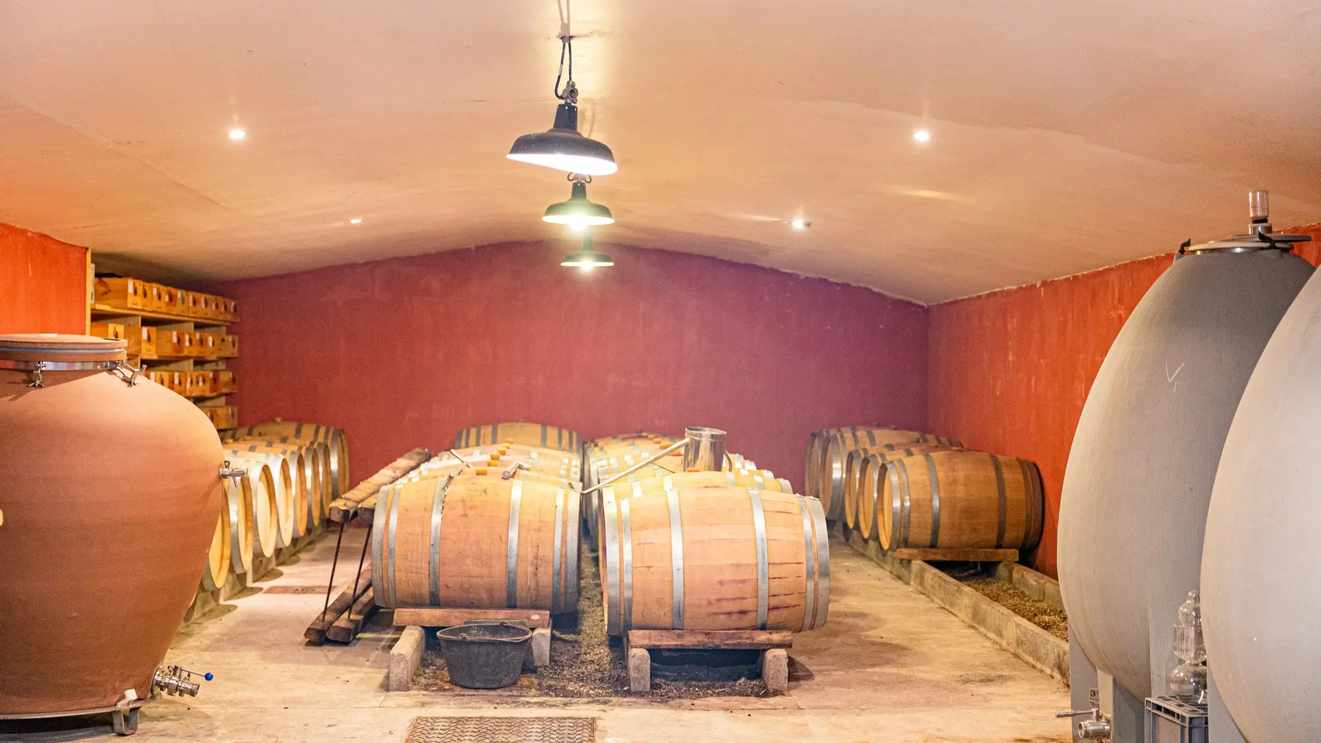 Domaine d'Eole in Eygalières wine cellar