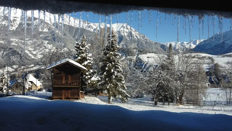 T4 dans ferme au pied des pistes