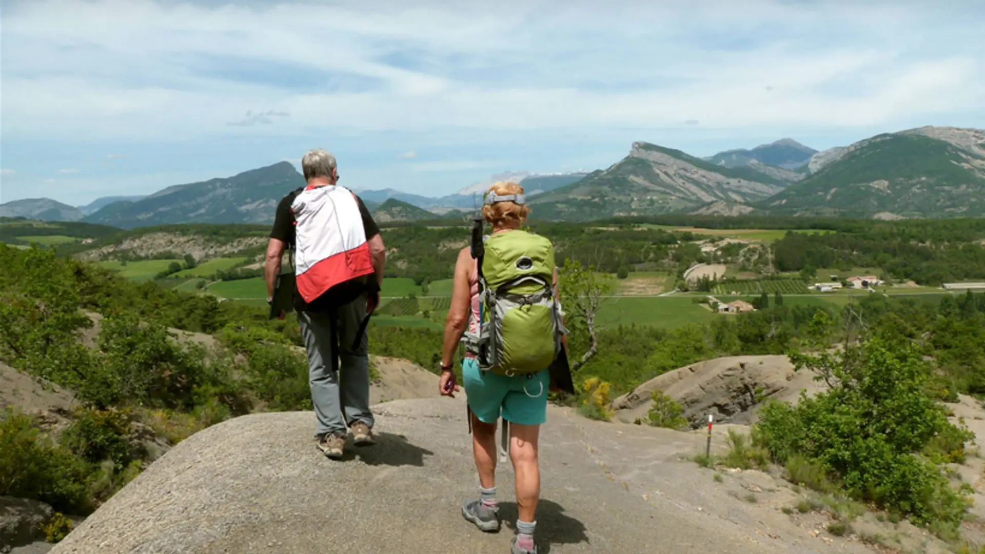 Paysages marneux autour de Trescléoux