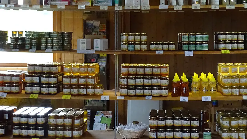 Boutique de la Miellerie La Grange aux Abeilles à Estivareilles