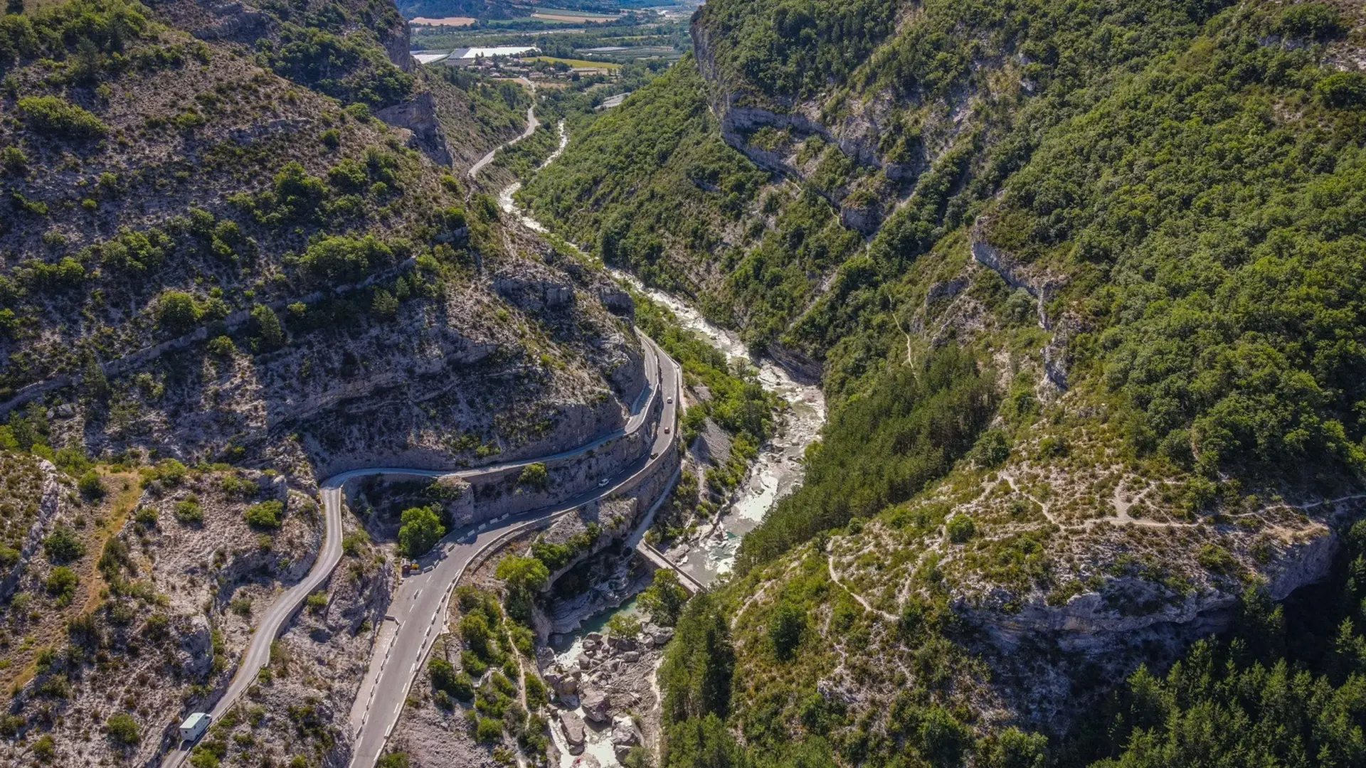 Montée de Chabre, départ des Gorges de la Méouge