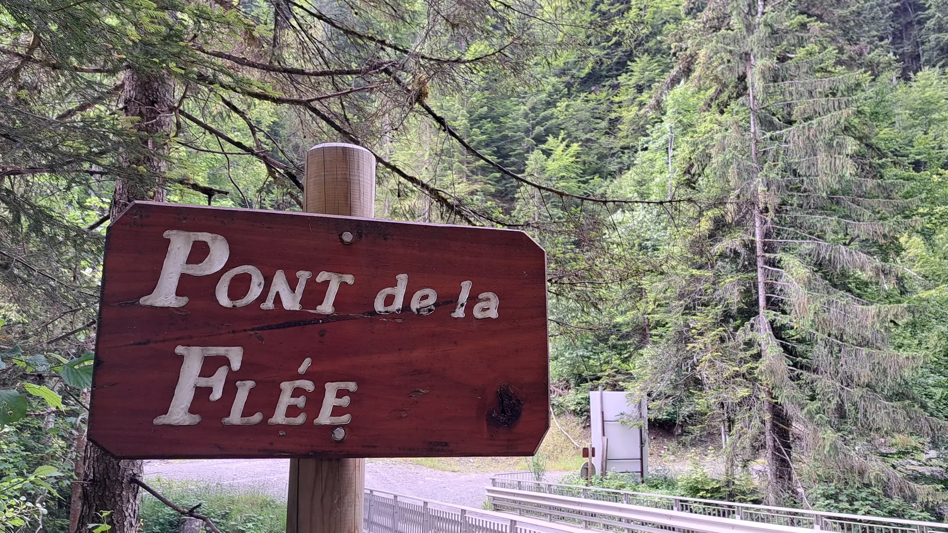 Panneau du Pont de la flée