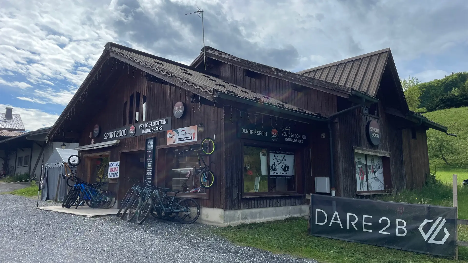 magasin Dénarié Sport 2000