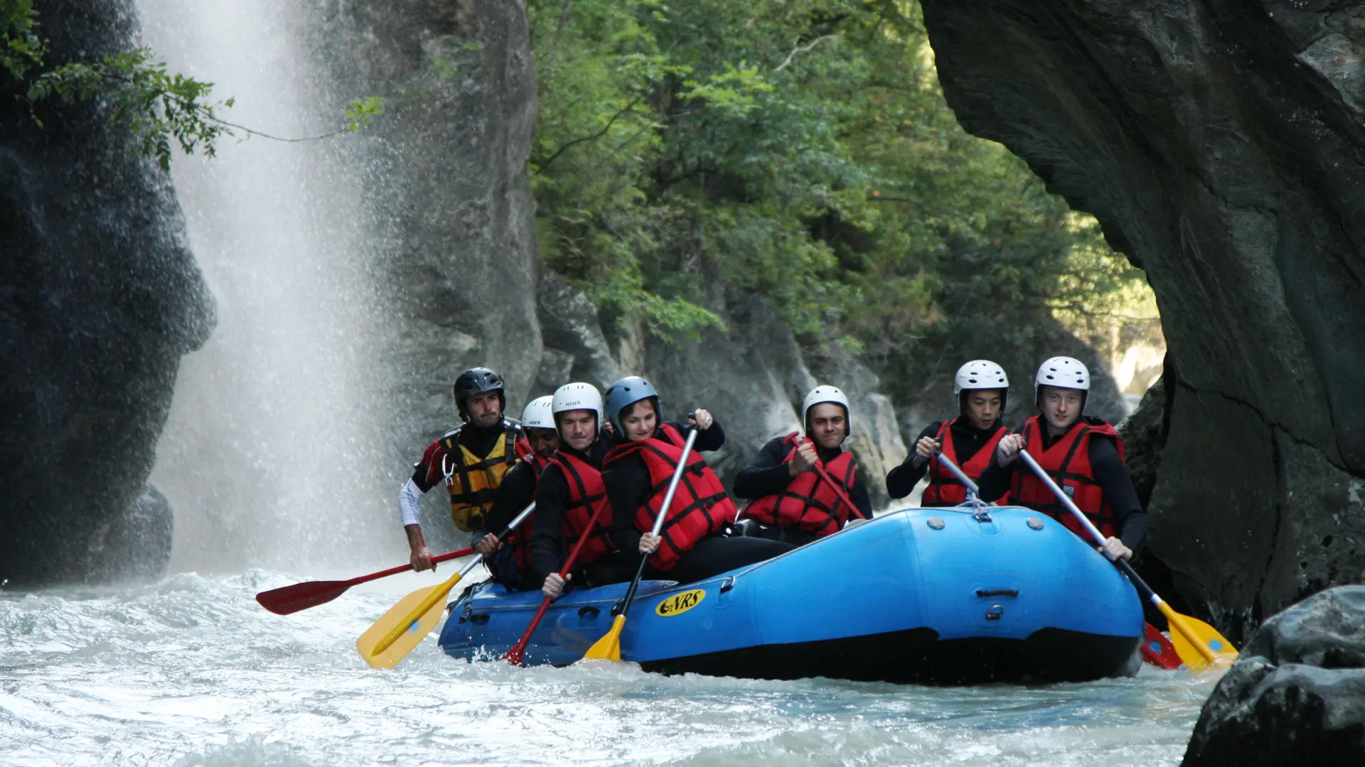 Rafting Dora Baltea- 1/2 journée Italie - Adventures Payraud Session Raft ©