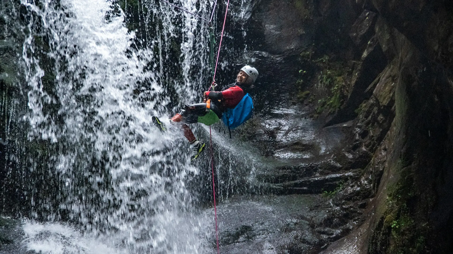 Descente en rappel