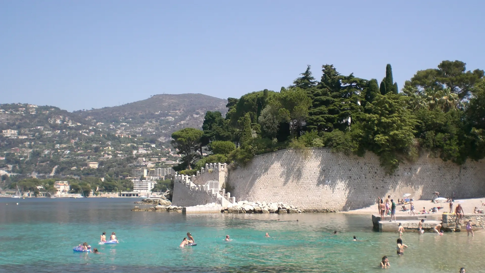 Vue de la Plage de Passable