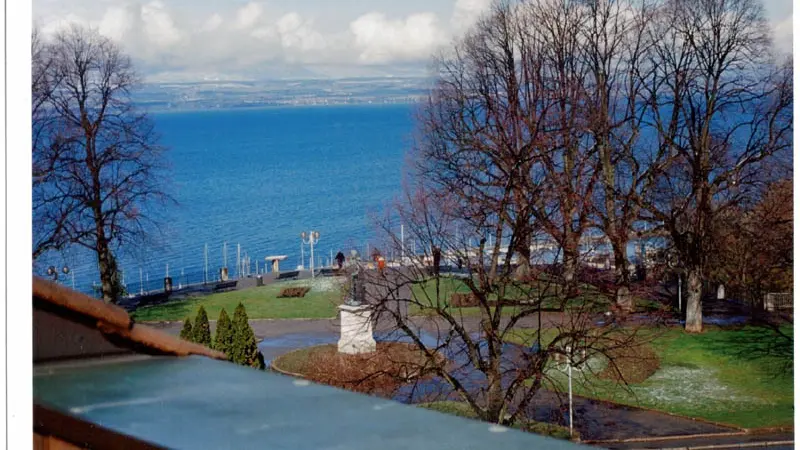 La vue sur le Léman depuis les balcons