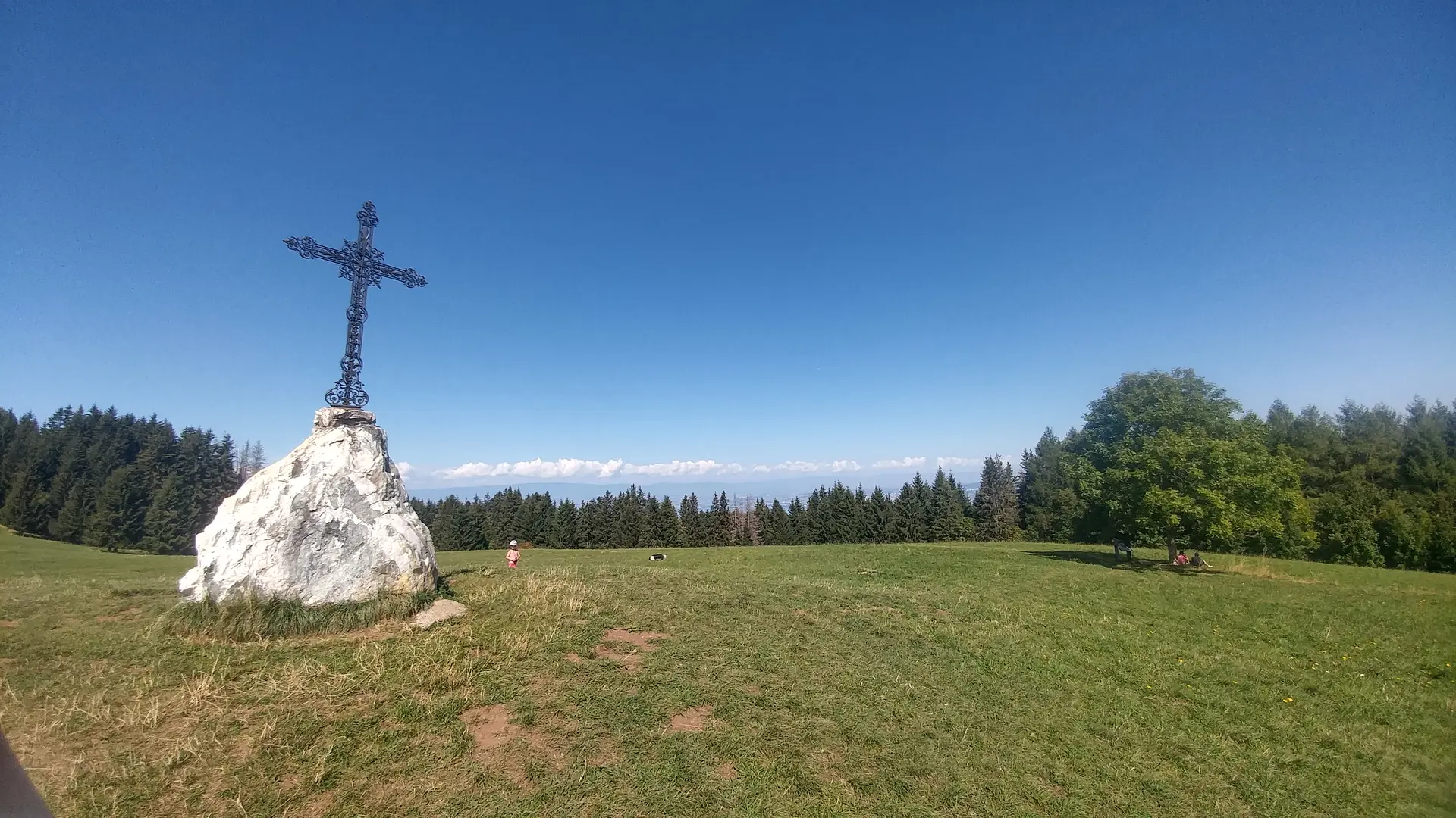 Vue sur la croix