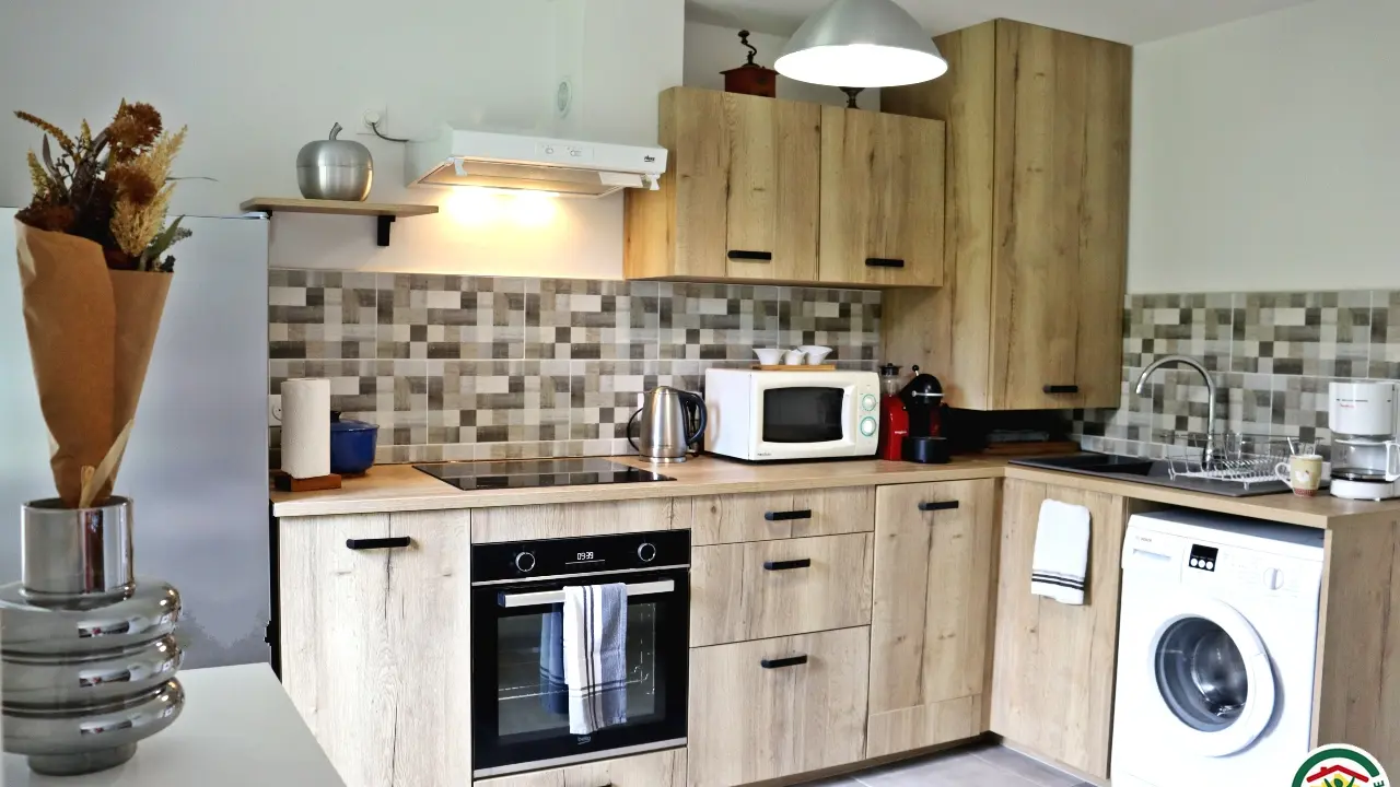 Cuisine moderne et équipée, refaite à neuve en 2022