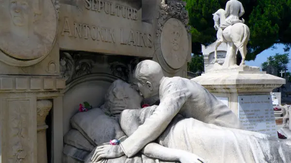 Le Cimetière Saint Pierre