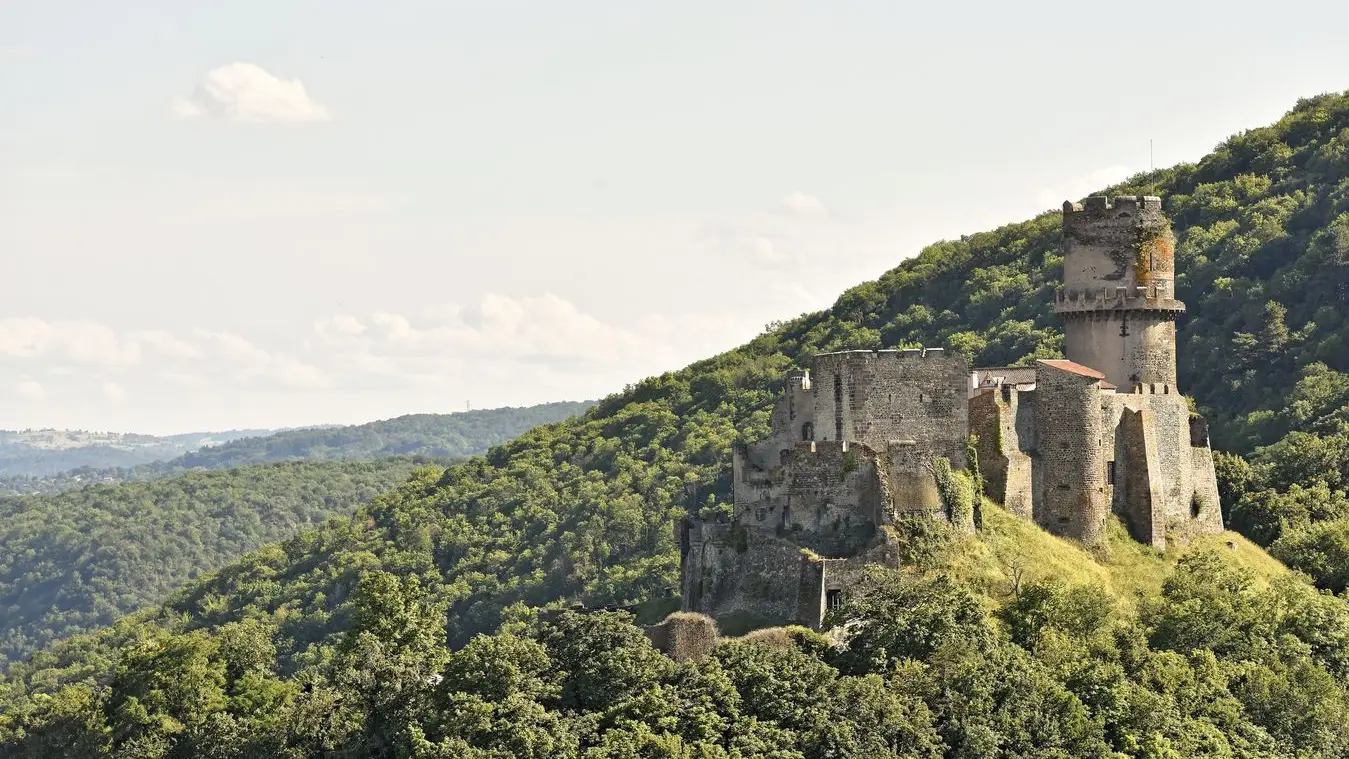 Château de Tournoël à Volvic