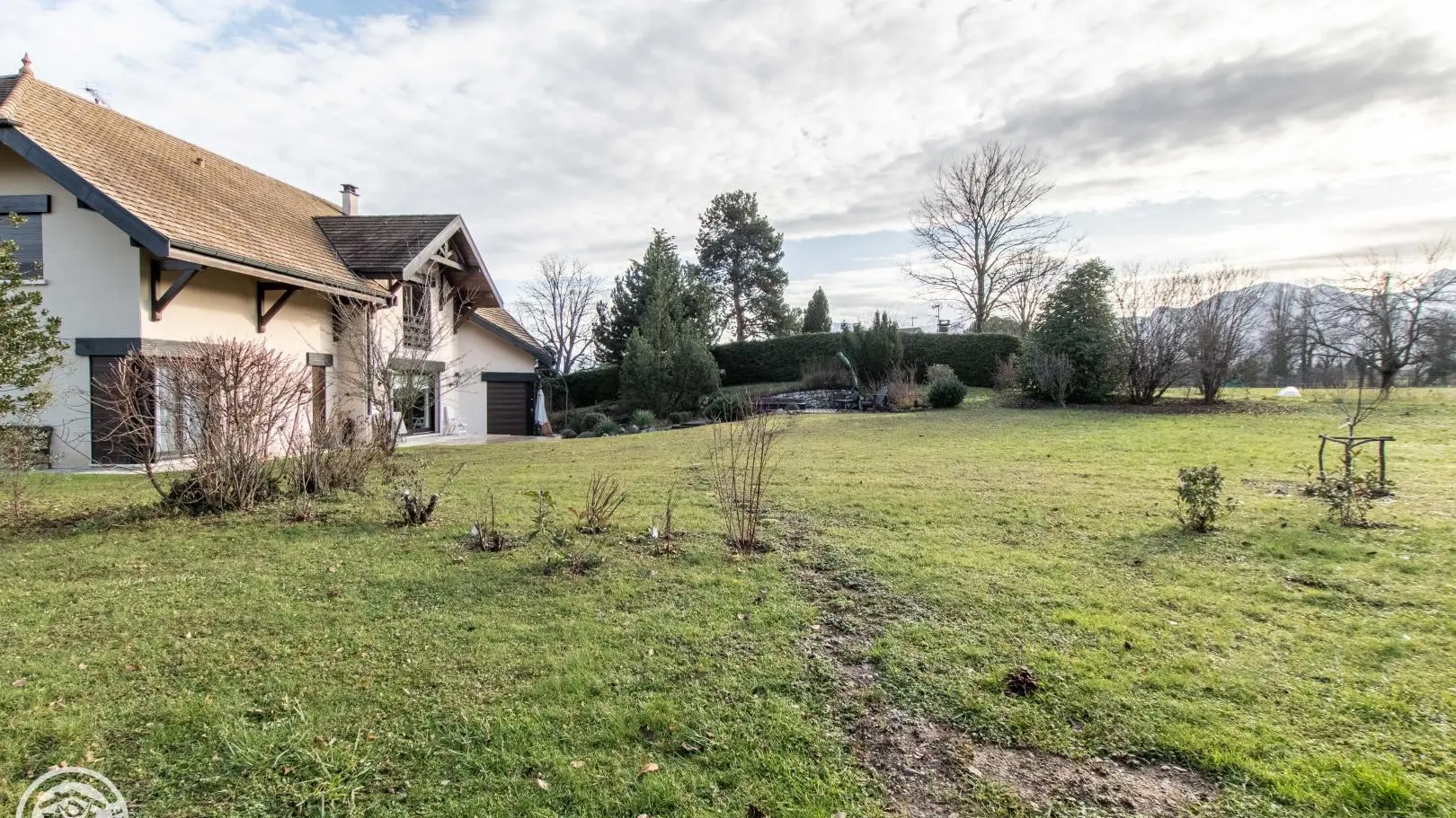 Autour de la roulotte