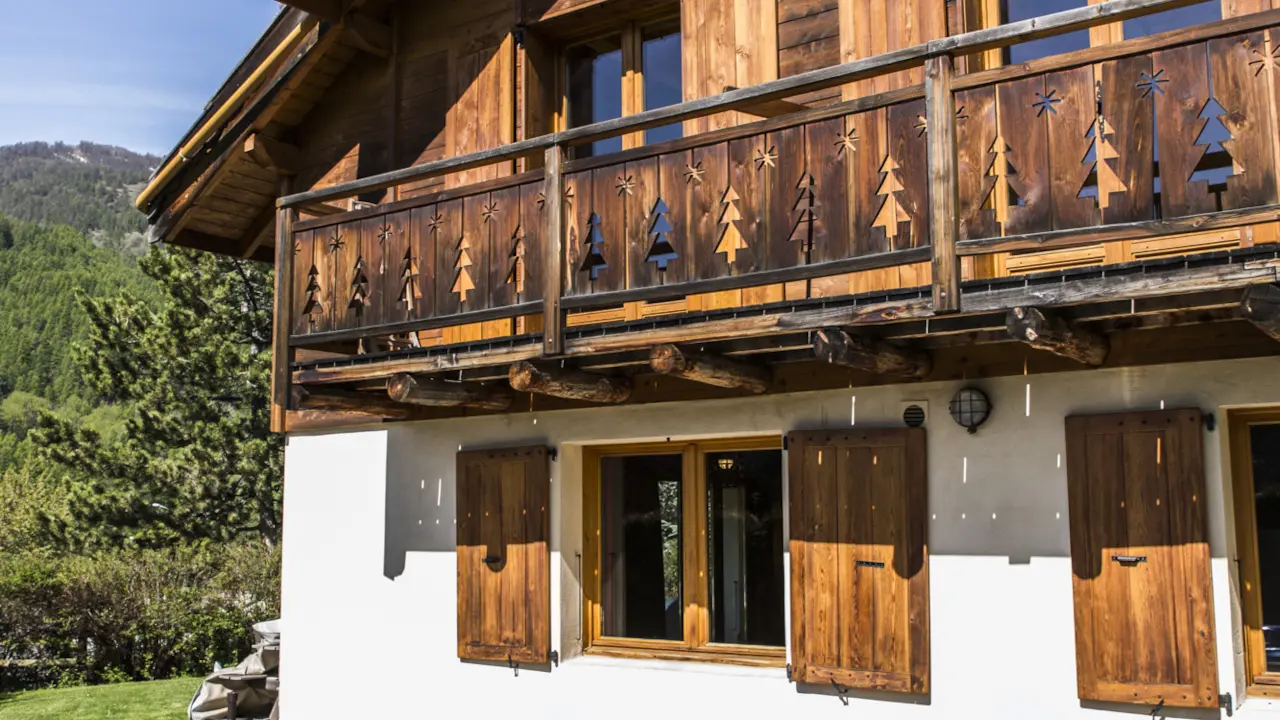 chalet-le-serre-des-oiseaux-mougd-jacuzzi-serre-chevalier-chantemerle