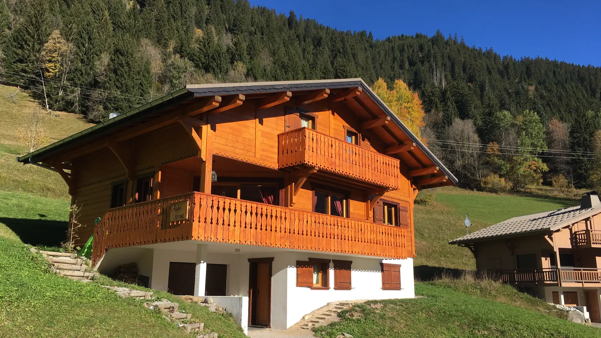 Chalet Rose