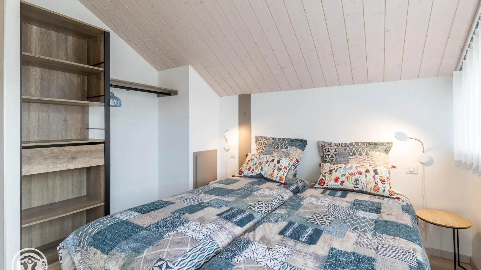 Chambre 2 à l'étage