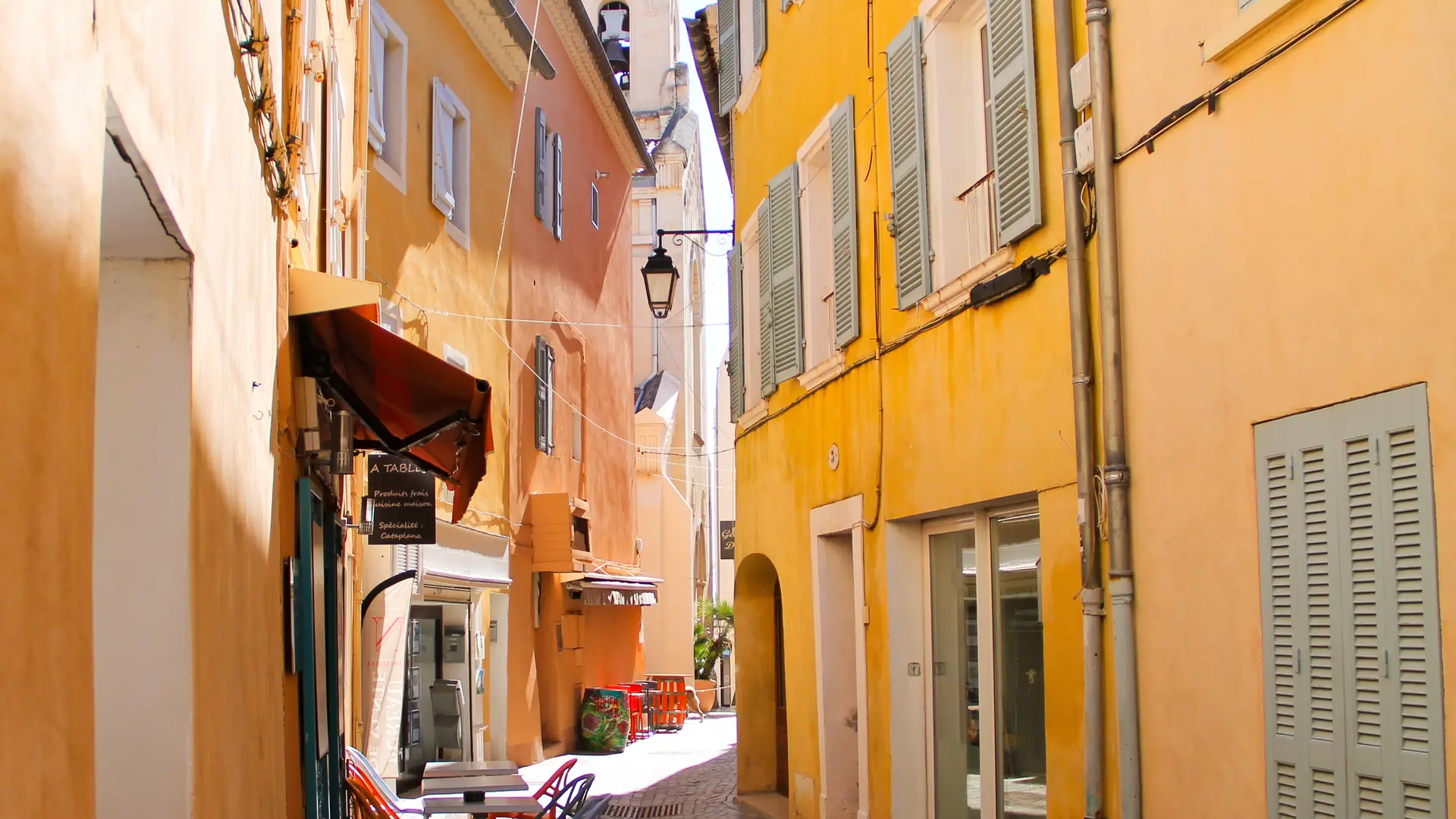 Gasse von Sanary