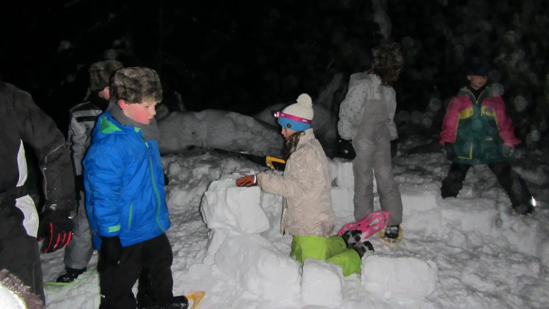 Construction d'un igloo