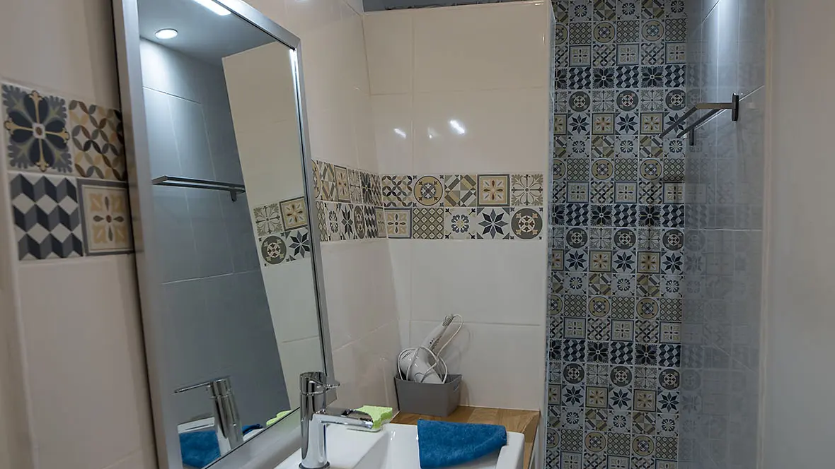 La tour salle de bains