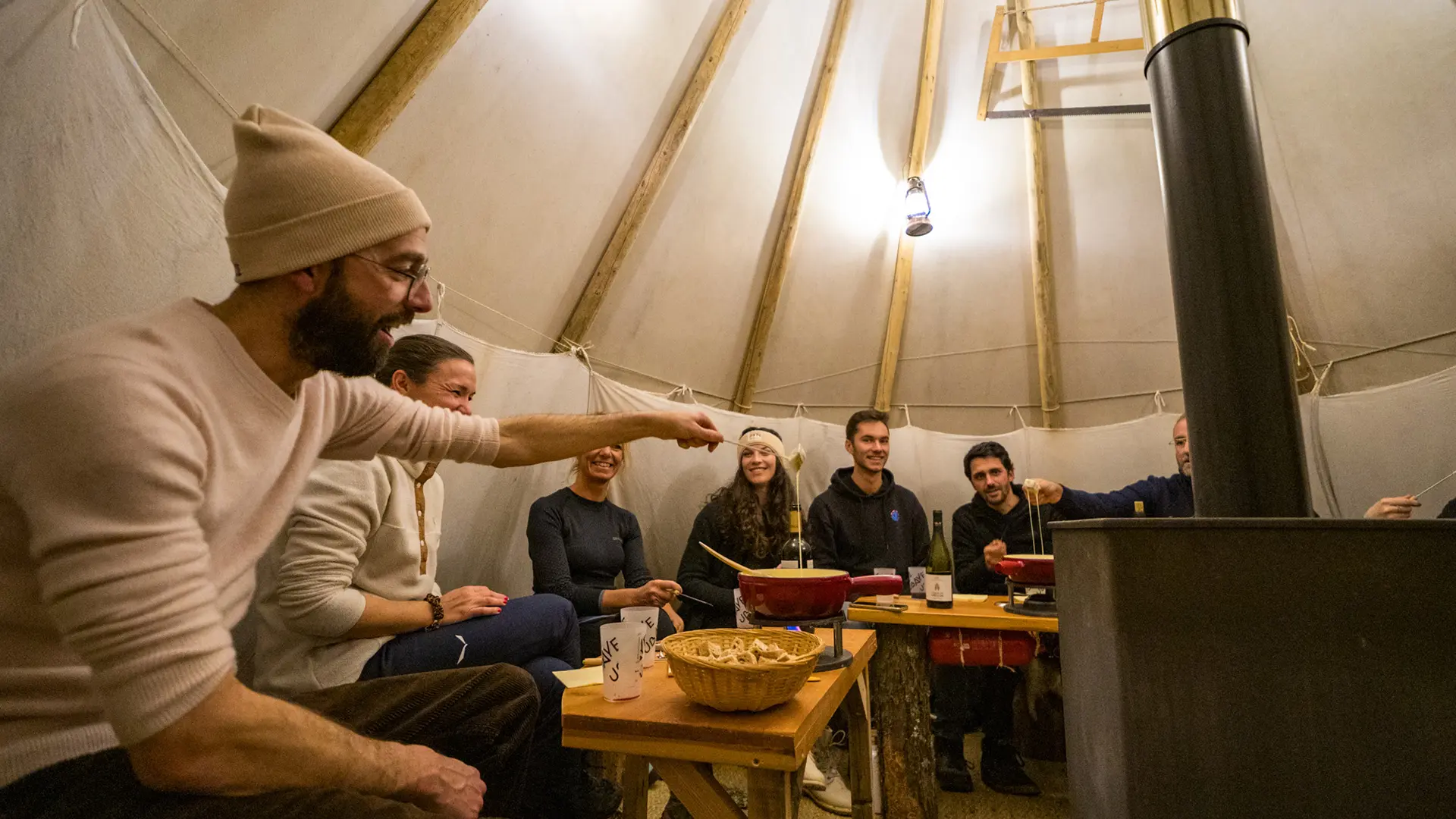 Soirée fondue sous tipi