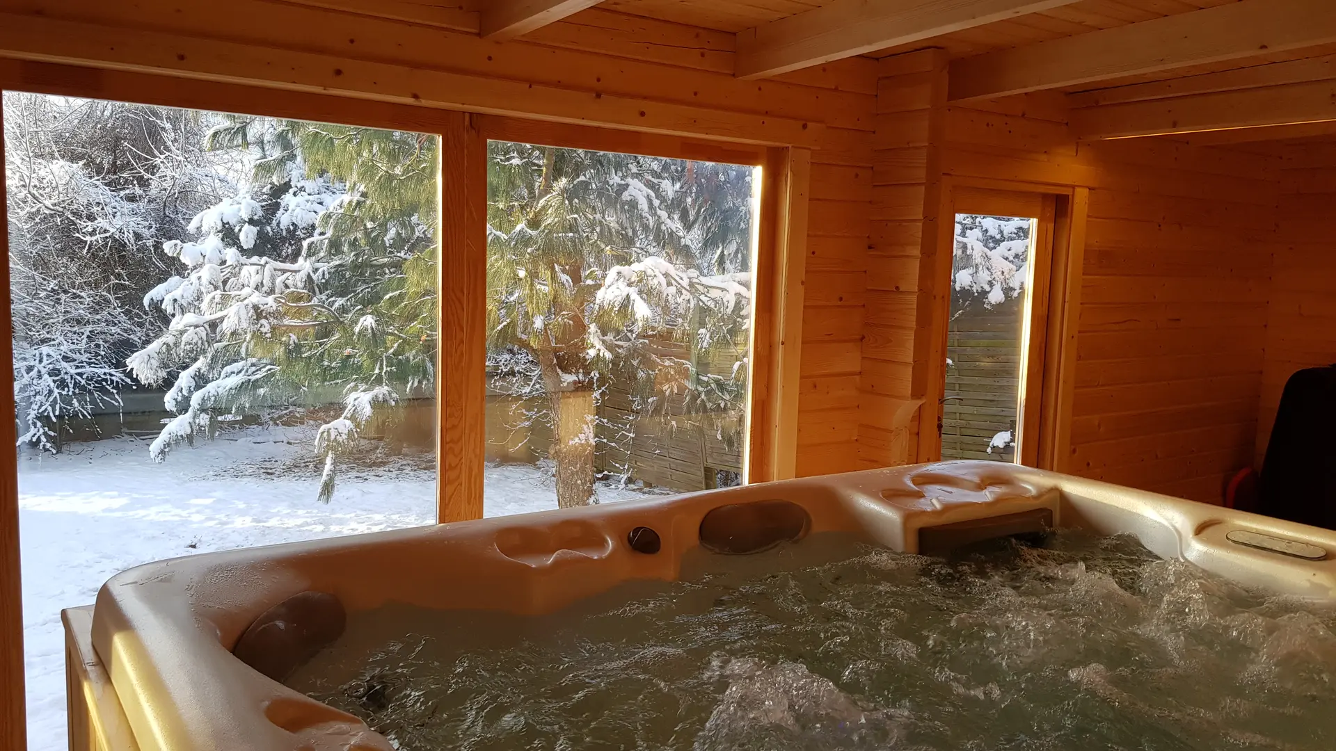 La Grange aux Abeilles - Spa, Sauna, Hammam à Estivareilles