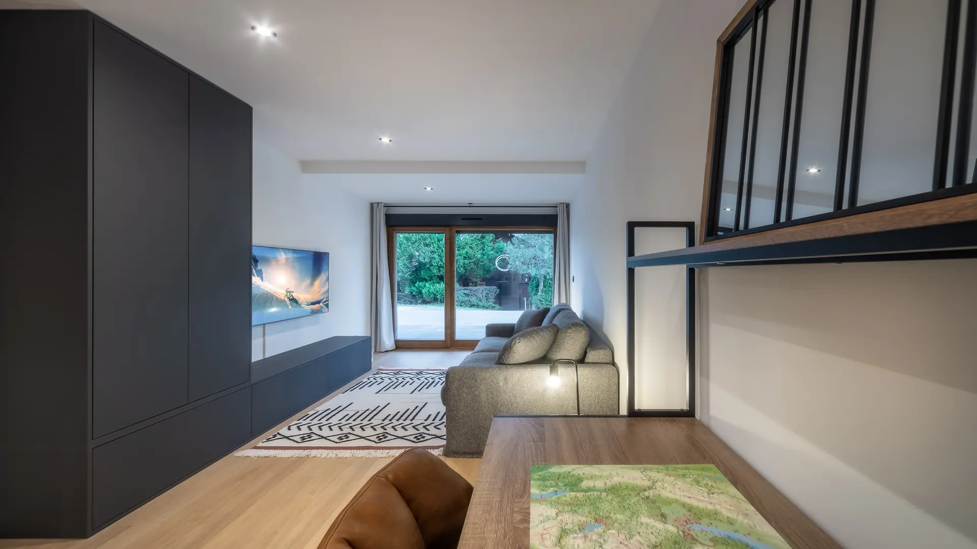 chambre 4 avec un canapé-lit