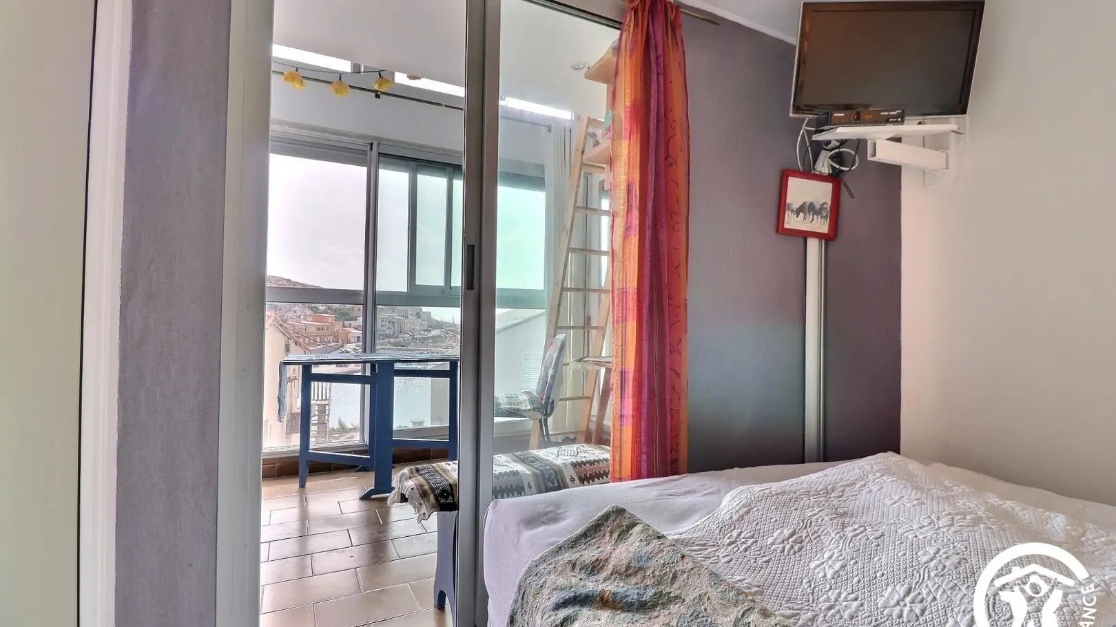 chambre 1 avec grande penderie