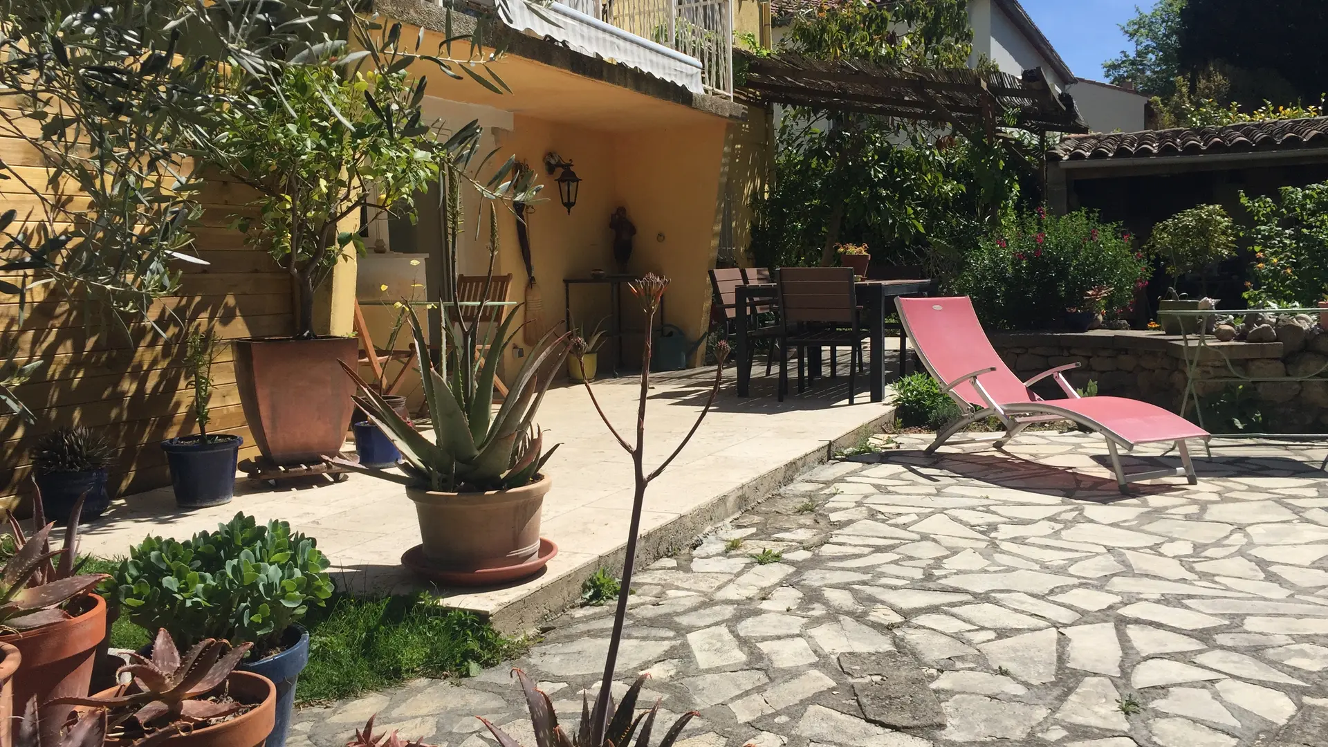 Grande terrasse exposée plein sud