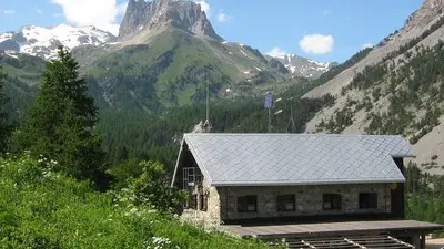 refuge dormir tour du thabor