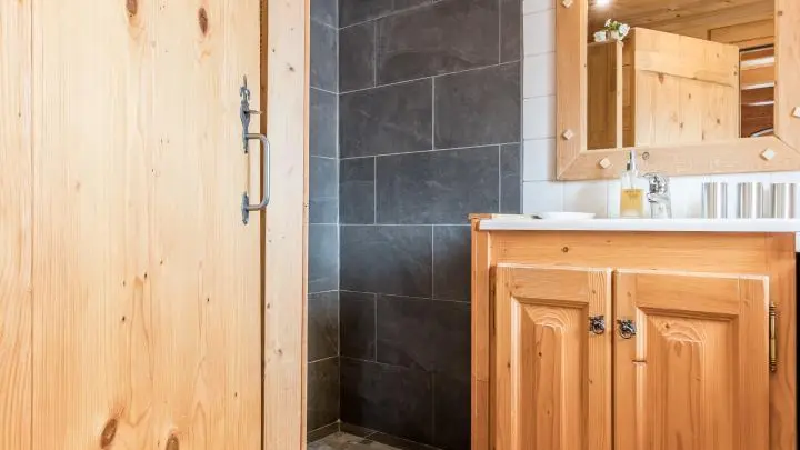 Salle d'eau privative chambre 3