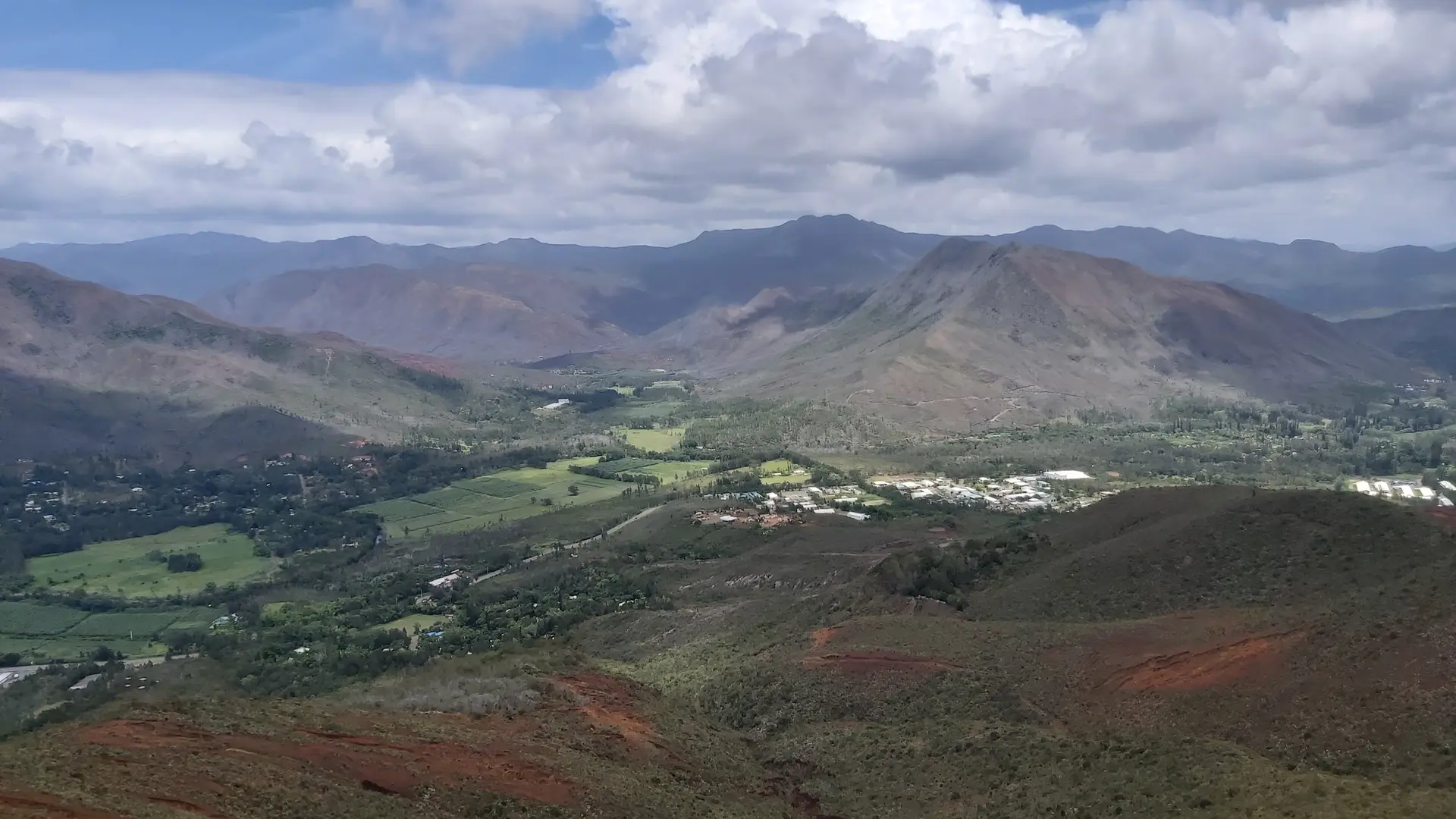 Des points de vue offrant des panoramas époustouflants... à une vingtaine de minutes de Nouméa seulement !