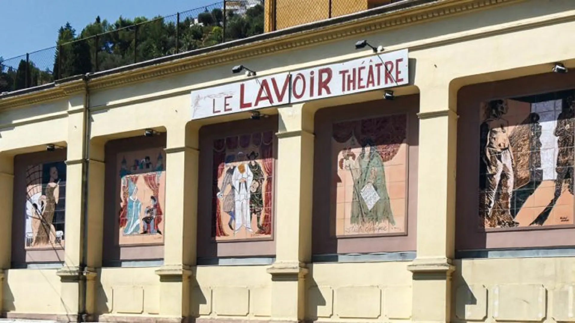 Façade du Lavoir Théâtre de Menton