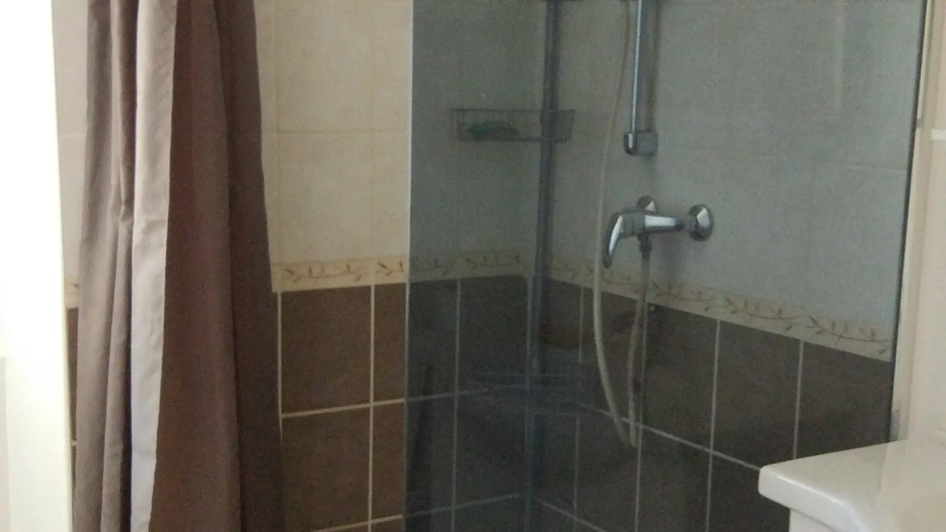 Garcin René - Salle d'eau