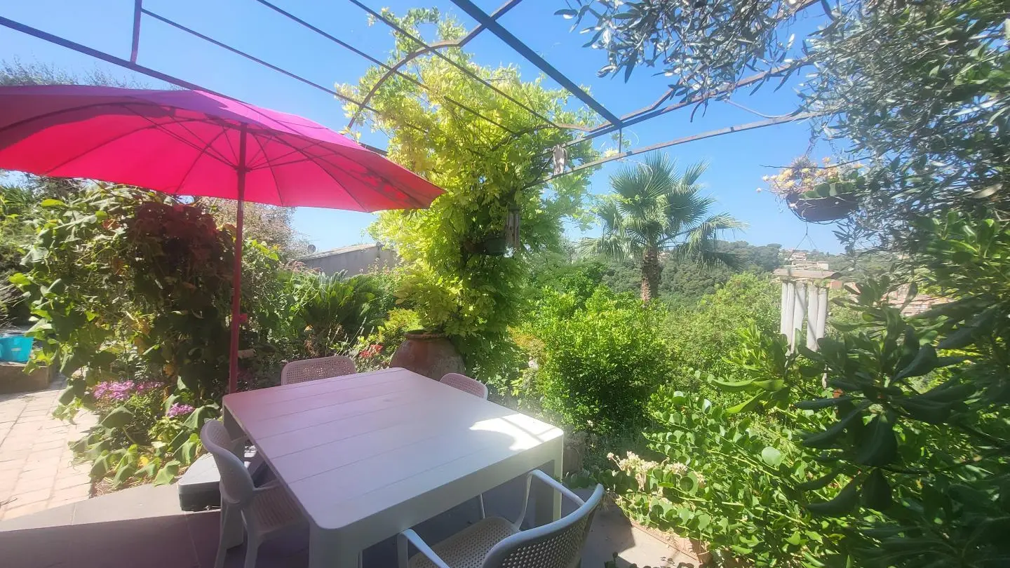 Gîte Mas de la Galinette Lavande-Terrasse privative-Biot-Gîtes de France Alpes-Maritimes