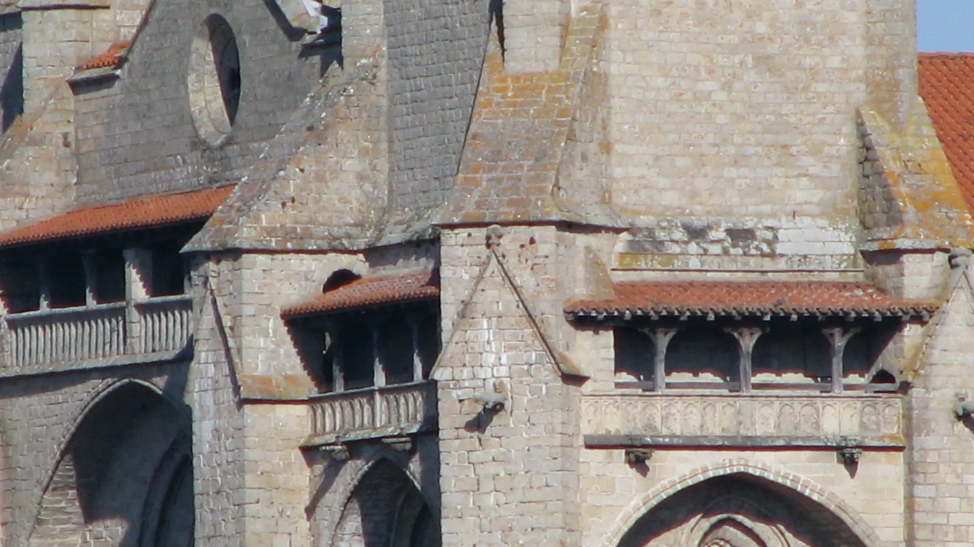 Chemin de ronde_Abbaye de La Chaise-Dieu_2017