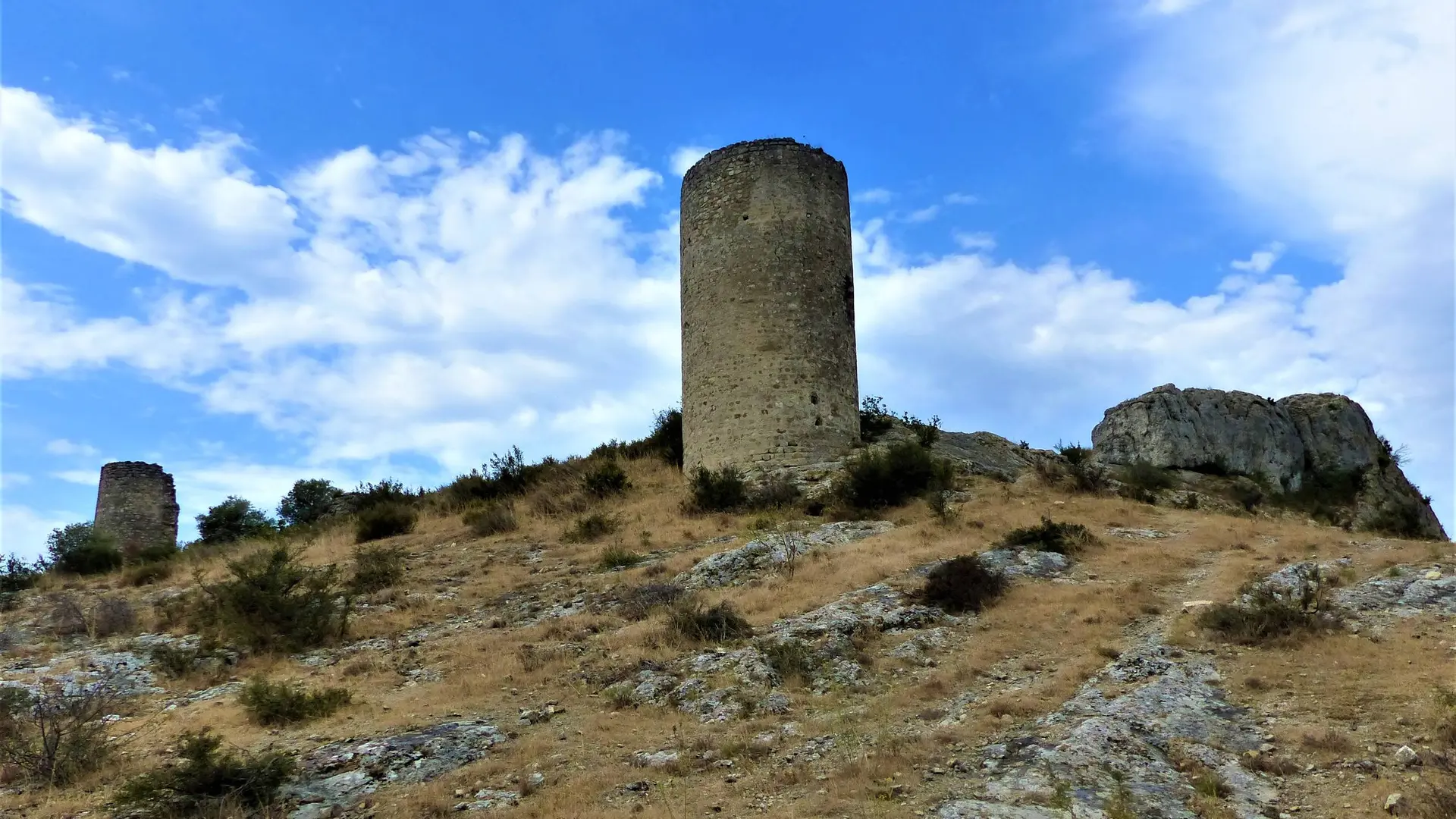 Les Tours du Castillon
