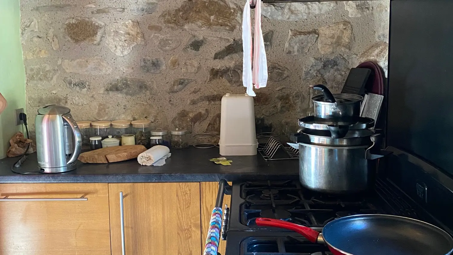 cuisine commune à disposition des hôtes