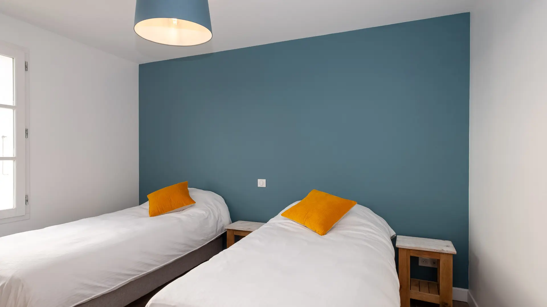 Chambre 3 avec 2 Lits simples