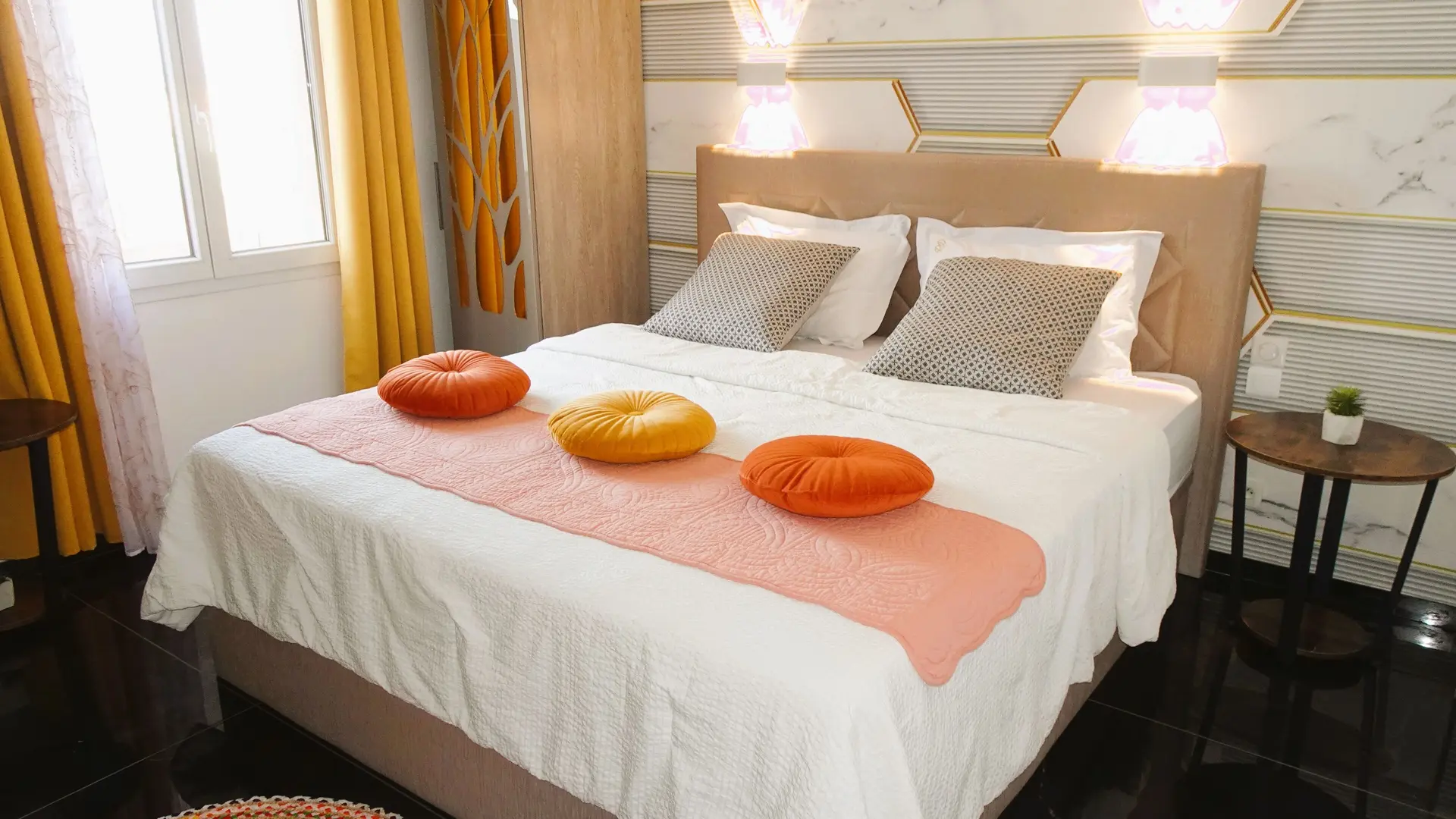 Room with dressing room, 180 cm bed, 5* hotel mattress