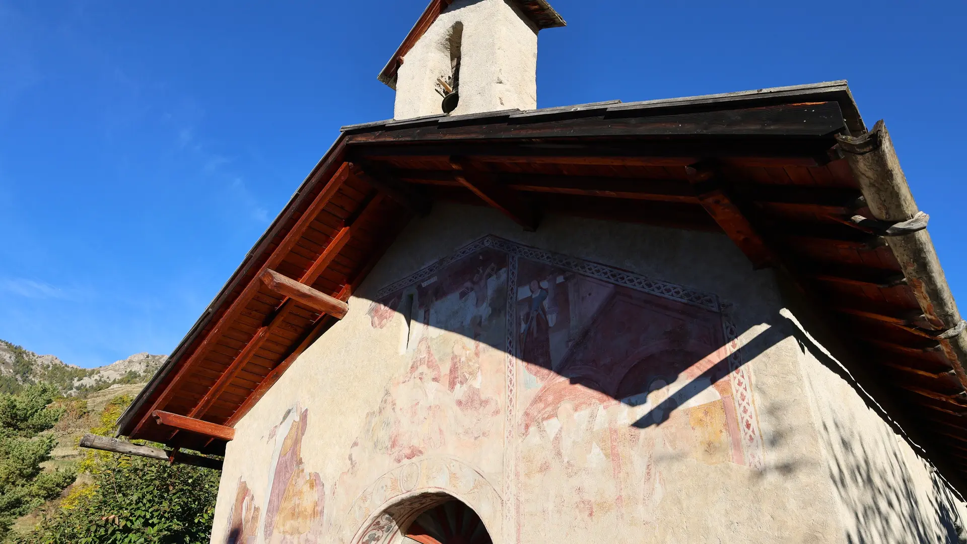The Chapel of Saint Lucy in the hamlet of Puy Chalvin