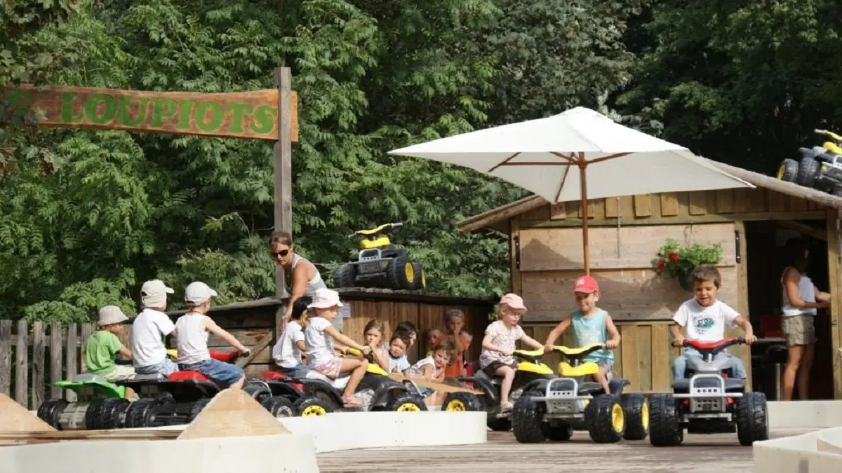 Circuit de motos électriques Les Loupiots