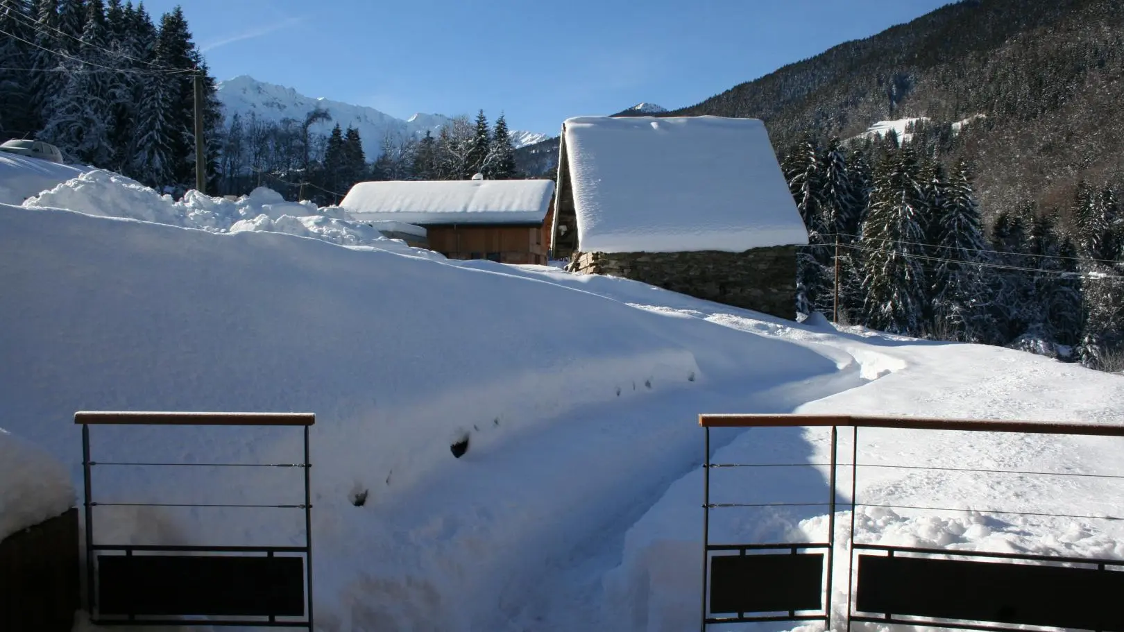 Vu de la terrasse du gîte!!