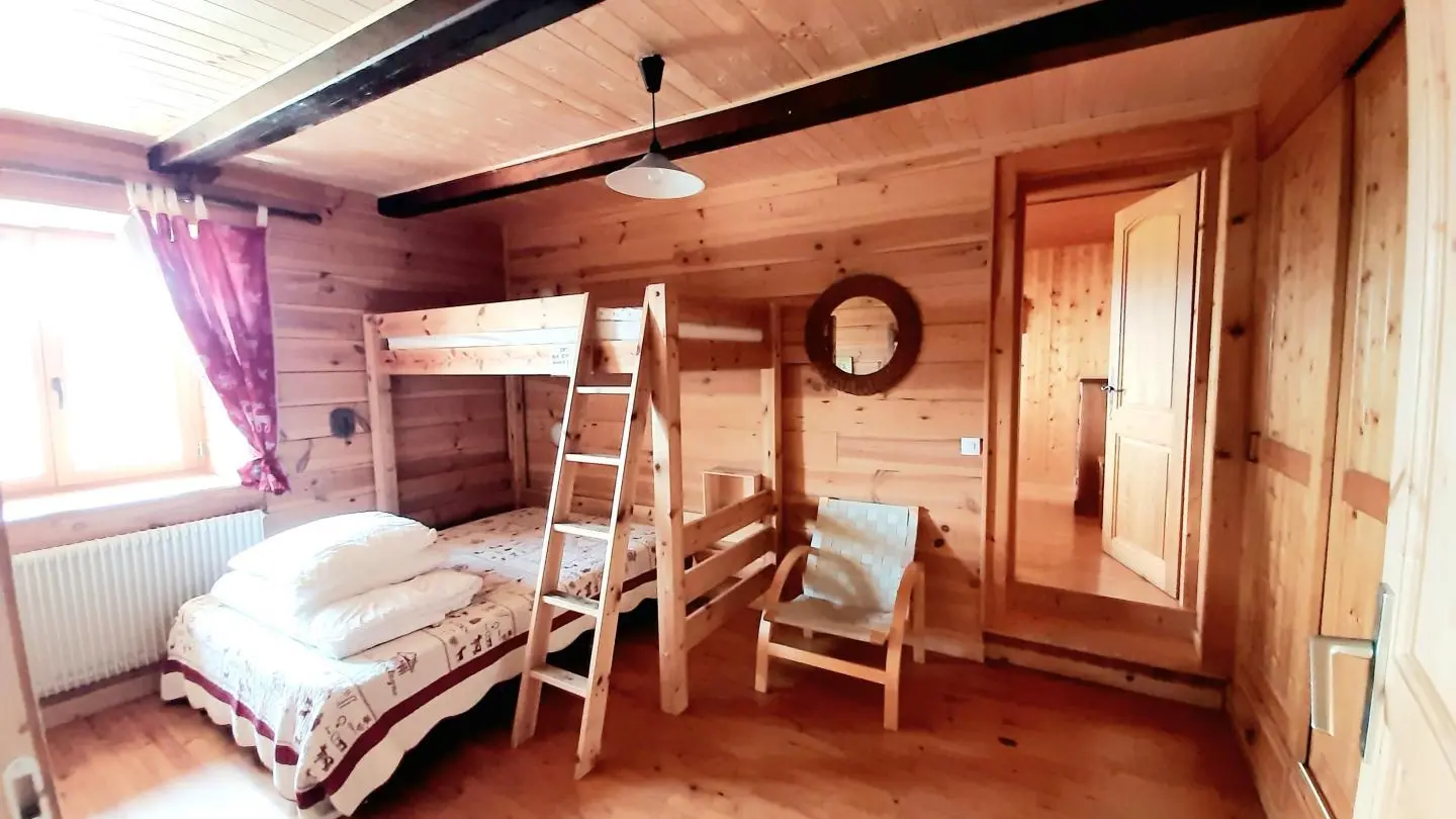 Chambre 1 et vue sur chambre 2