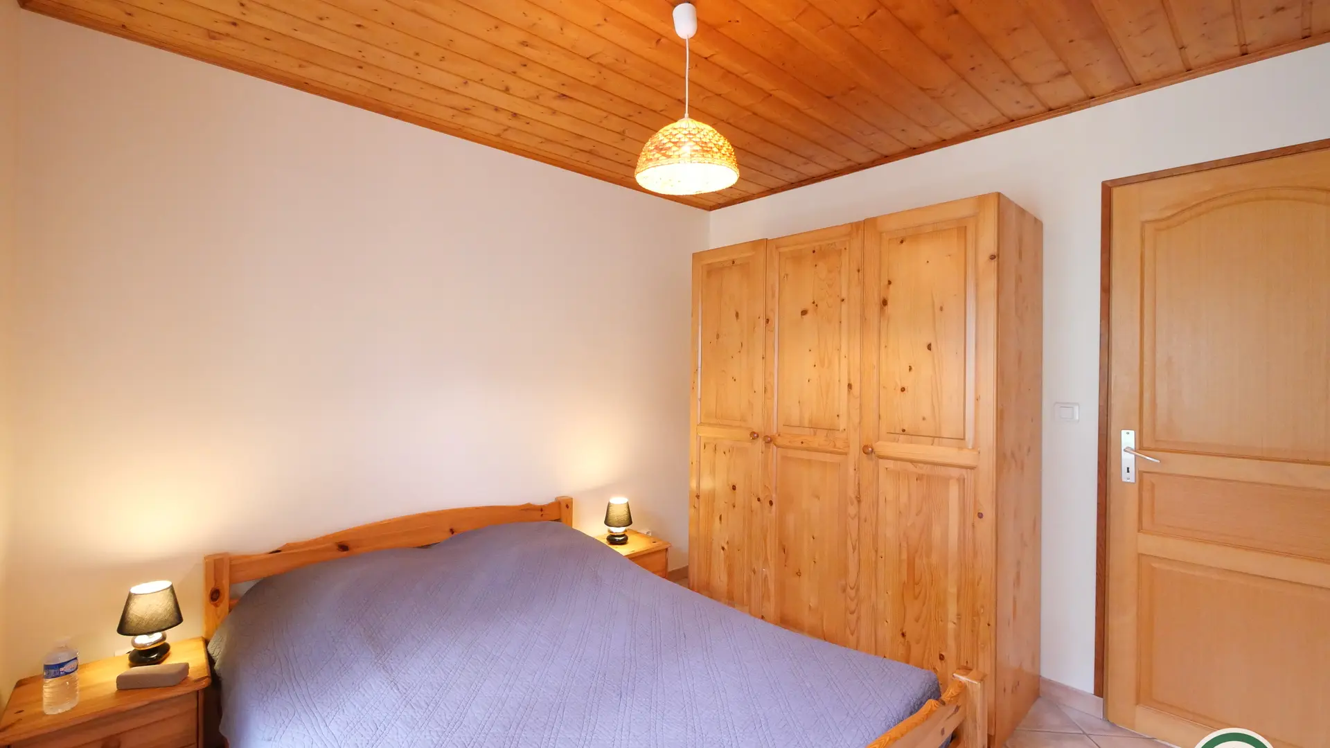 Gîte M. Mme MAULLIER Régis et Béatrice Laye village