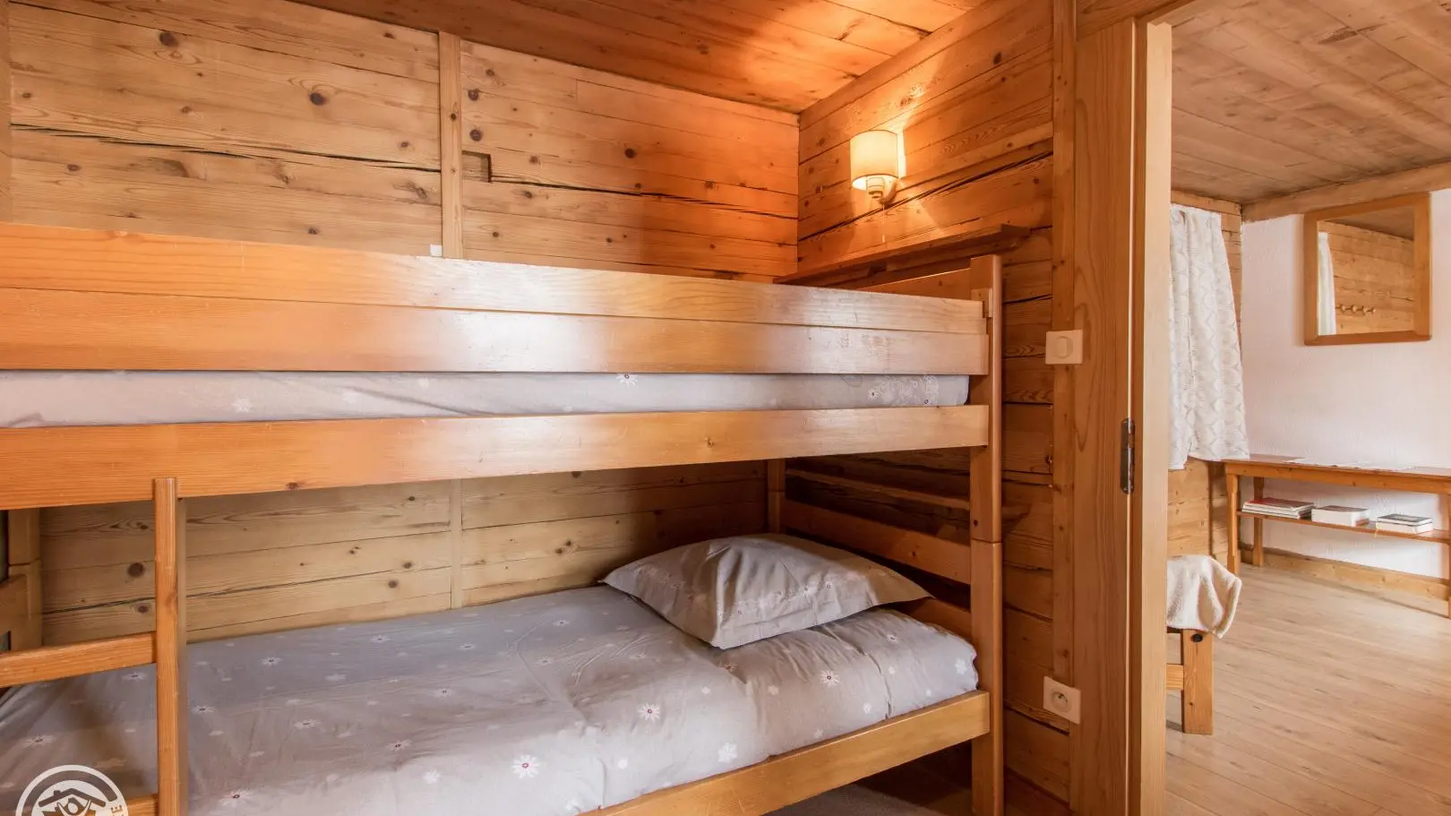 Chambre enfants avec lits superposés